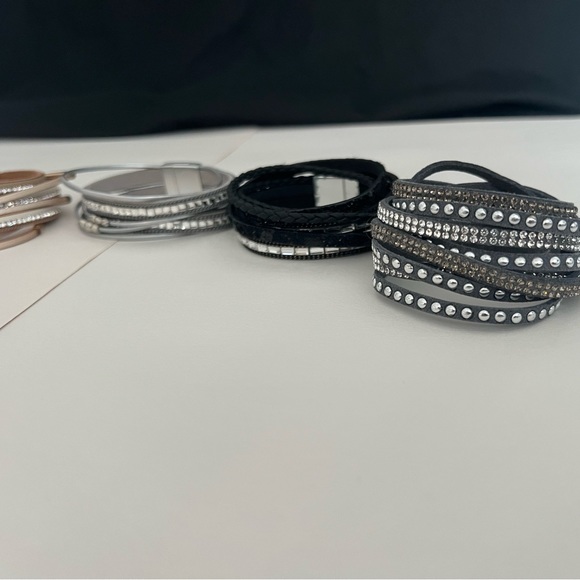 Lot of Wrap Bracelets 5 Total Snap & Magnetic Clasp - Picture 13 of 15